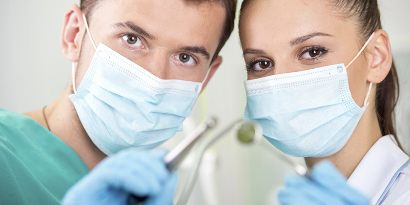 Dentiste (iStock)