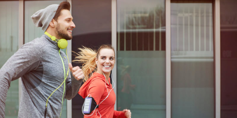 Courir à deux (iStock)