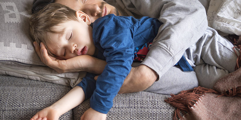 Dormir sur le côté (iStock)